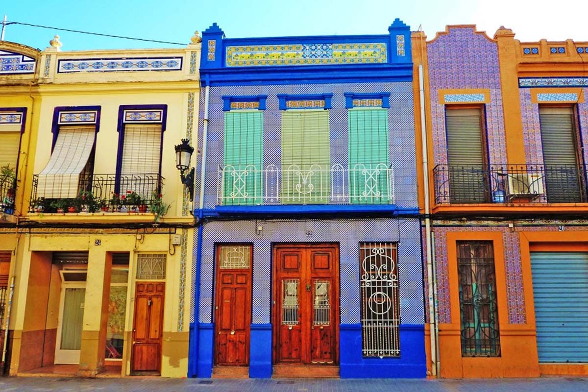 Paseo guiado sobre rehabilitación energética por el Barrio del Cabañal - Oficina de l'Energia - València Clima i Energia