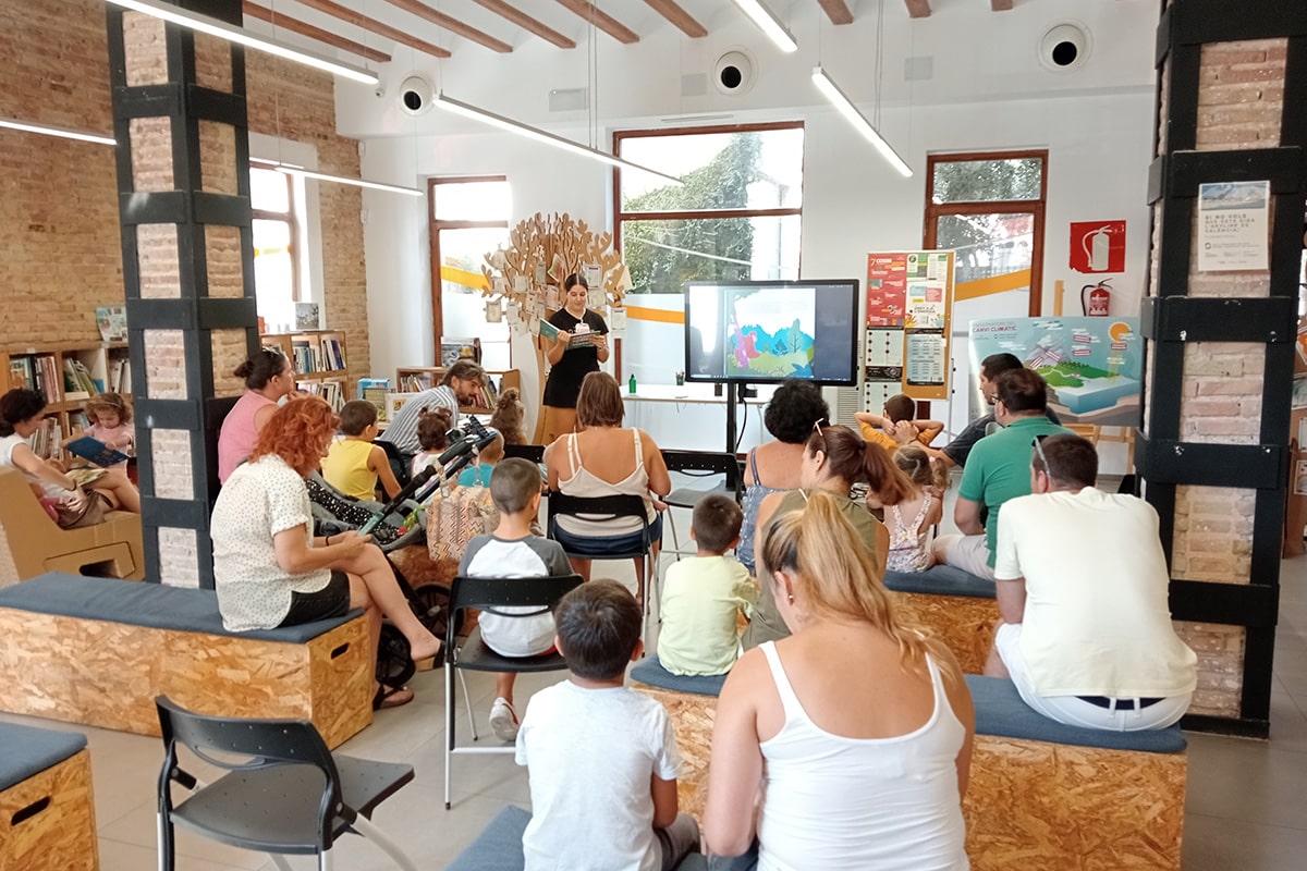 Dissabtes Diveractius - Actividades para que las familias puedan aprender de una forma divertida y lúdica a conservar el planeta y luchar frente al cambio climático