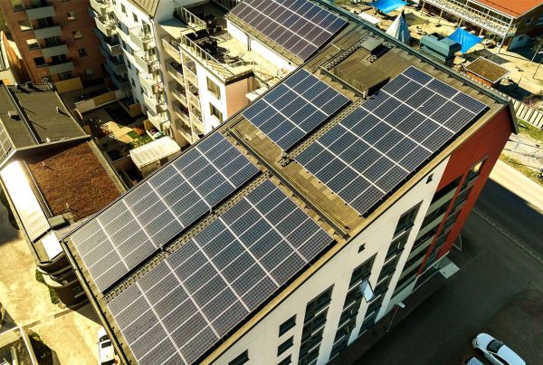 Talleres gratuitos de la Oficina de l'Energia para el ahorro de la factura eléctrica