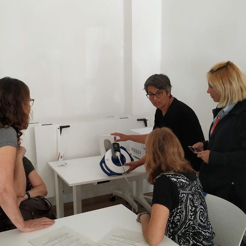 El ayuntamiento de Valencia apoya a centros educativos para que se unan a la transición energética